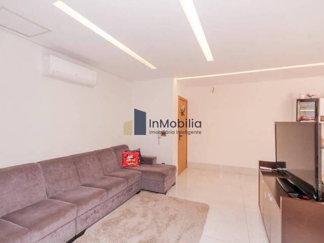 #30 - Apartamento para Venda em Goiânia - GO