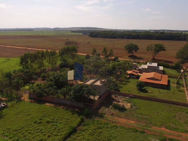 #66 - Chácara para Venda em Santa Bárbara de Goiás - GO - 2