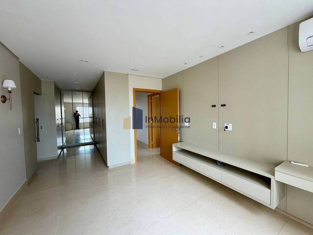 Apartamento para Venda em Goiânia - 4