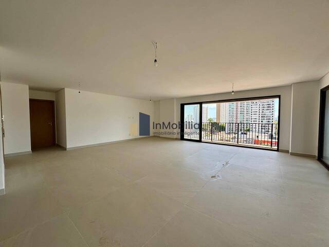 Apartamento para Venda em Goiânia - 4