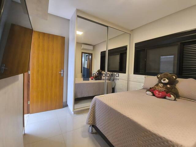Casa em condomínio para Venda em Goiânia - 3