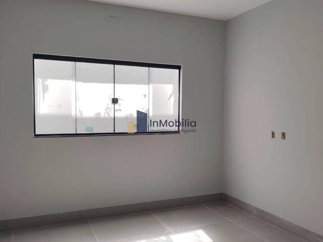 Casa para Venda em Aparecida de Goiânia - 5
