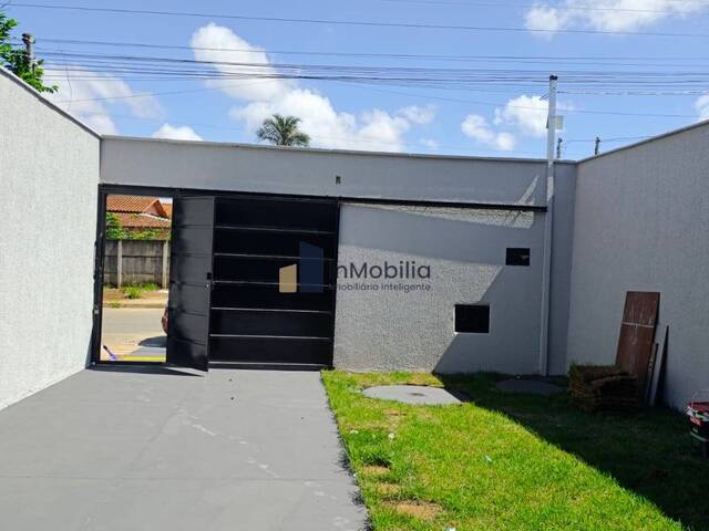 #Serra Apar - Casa para Venda em Aparecida de Goiânia - GO