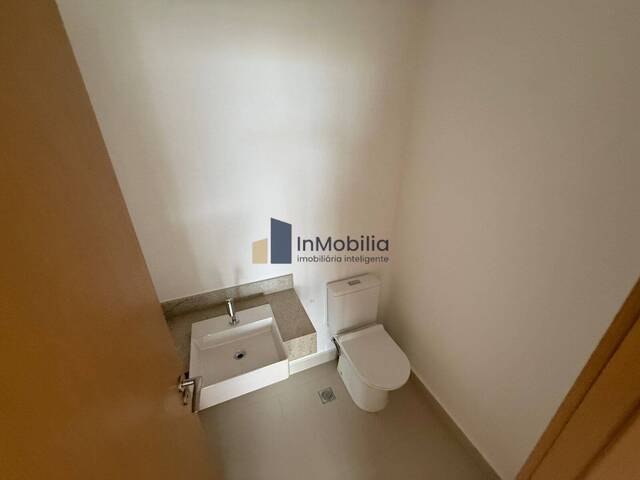 #104 - Sala para Venda em Goiânia - GO - 2