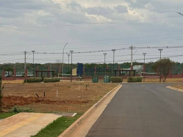 #106 - Terreno em condomínio para Venda em Goiânia - GO - 3