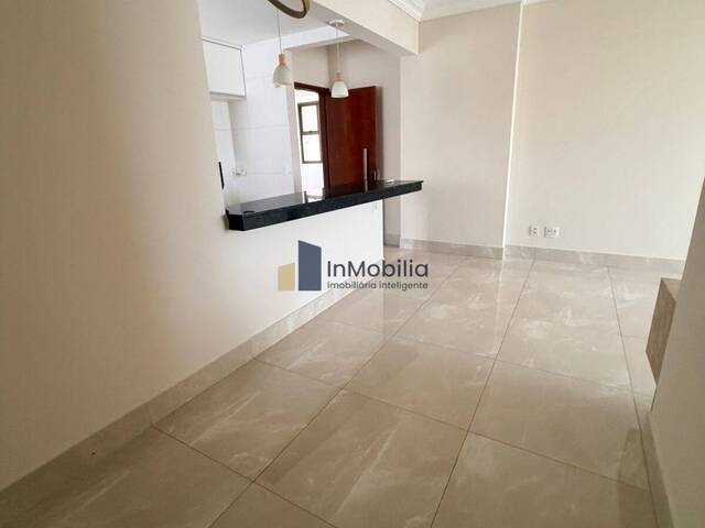 #113 - Apartamento para Locação em Goiânia - GO