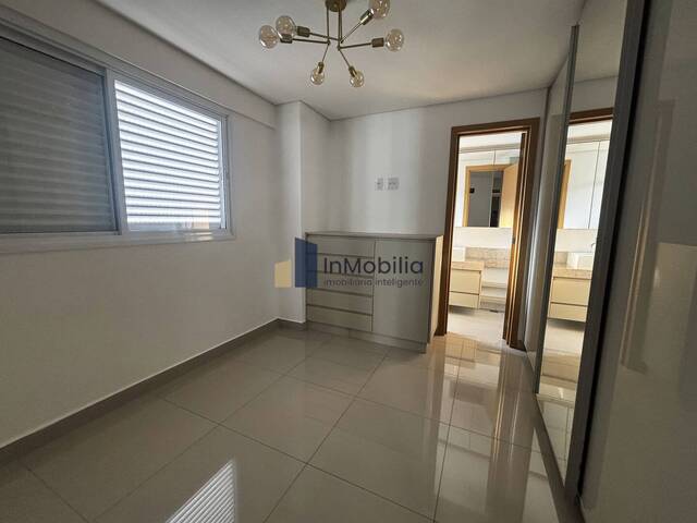 #127 - Apartamento para Venda em Goiânia - GO