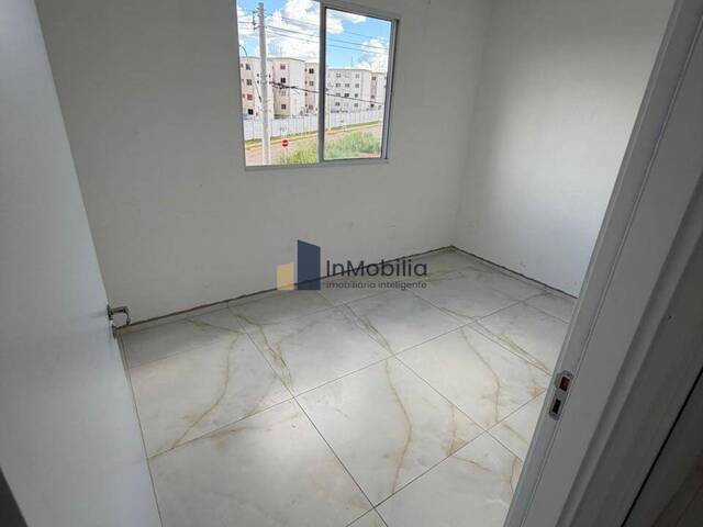 #137 - Apartamento para Venda em Goiânia - GO