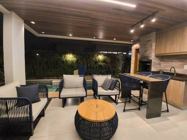 #142 - Casa para Venda em Aparecida de Goiânia - GO - 2