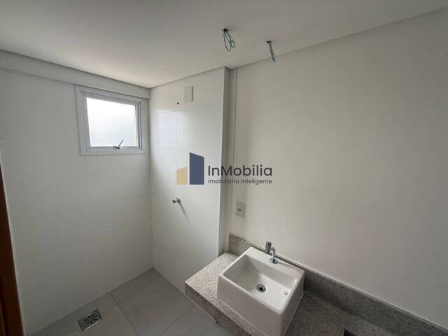 #143 - Apartamento para Venda em Goiânia - GO