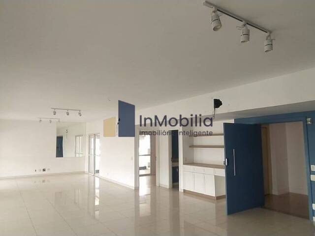 Apartamento para Venda em Goiânia - 4