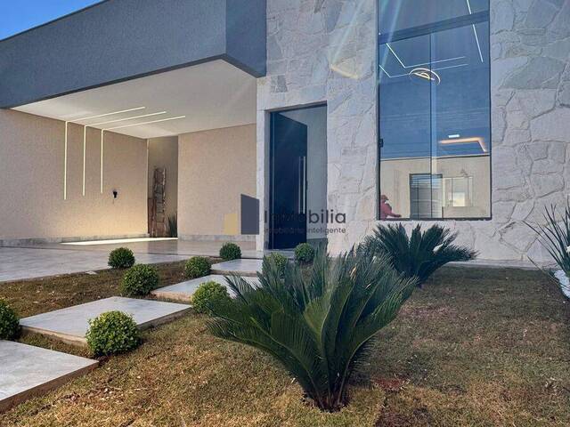 #181 - Casa para Venda em Goiânia - GO
