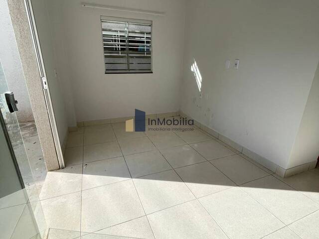 #188 - Apartamento para Locação em Goiânia - GO