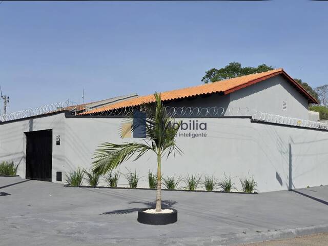 #190 - Casa para Venda em Goiânia - GO