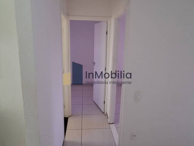 Apartamento para Locação em Goiânia - 3