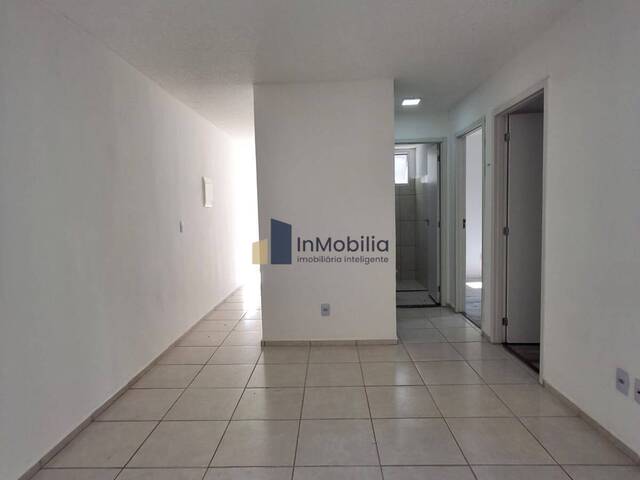 Apartamento para Locação em Goiânia - 2