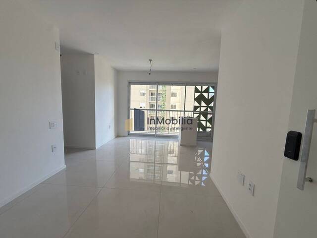 Apartamento para Venda em Goiânia - 3