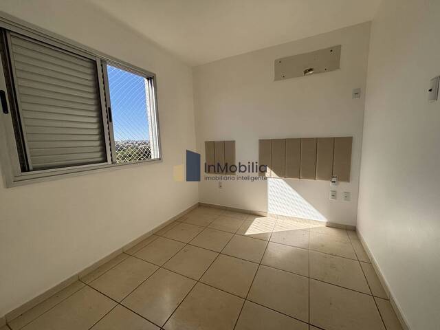 Apartamento para Venda em Goiânia - 4