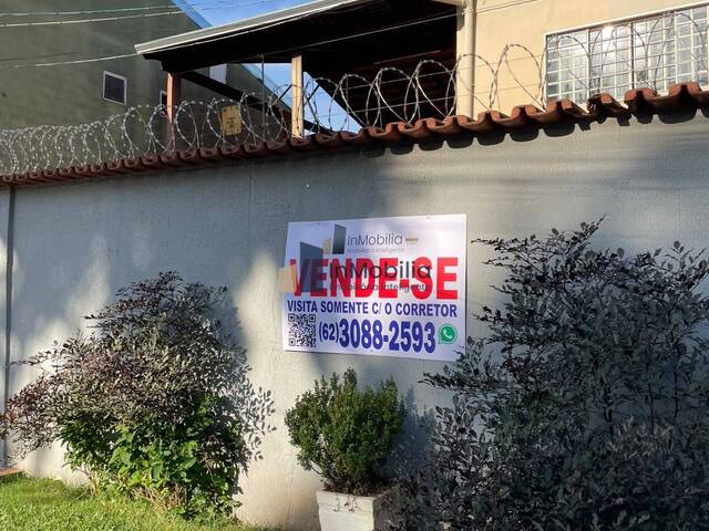Sobrado para Venda em Goiânia - 2