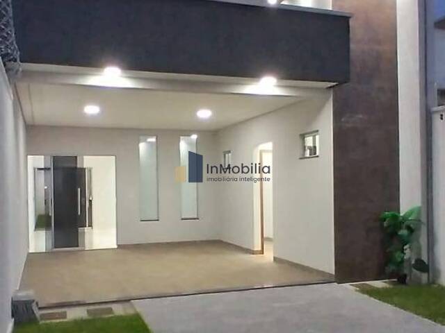 Casa para Venda em Goiânia - 2