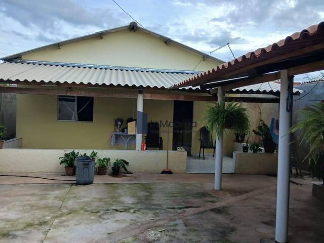 Venda em Conjunto Habitacional Madre Germana II - Goiânia