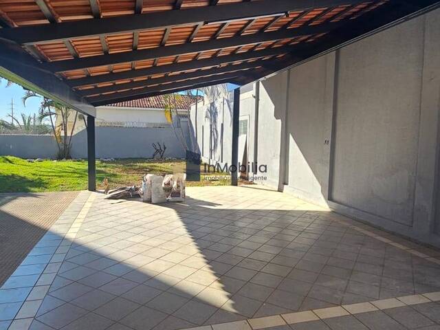 Casa para Venda em Goiânia - 3